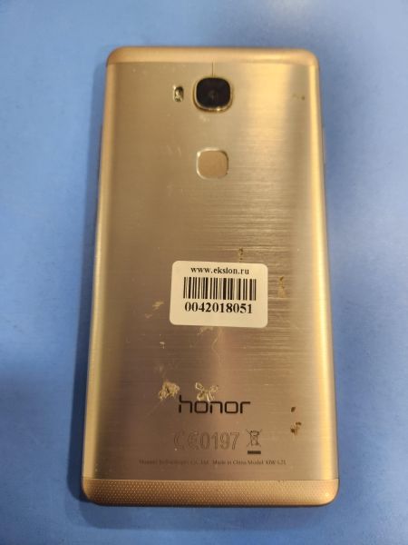 Купить Honor 5X 2/16GB (KIW-L21) Duos в Иркутск за 1000 руб.
