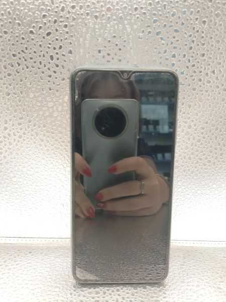 Купить Xiaomi Redmi 9T NFC 4/64GB (M2010J19SY) Duos в Иркутск за 4000 руб.