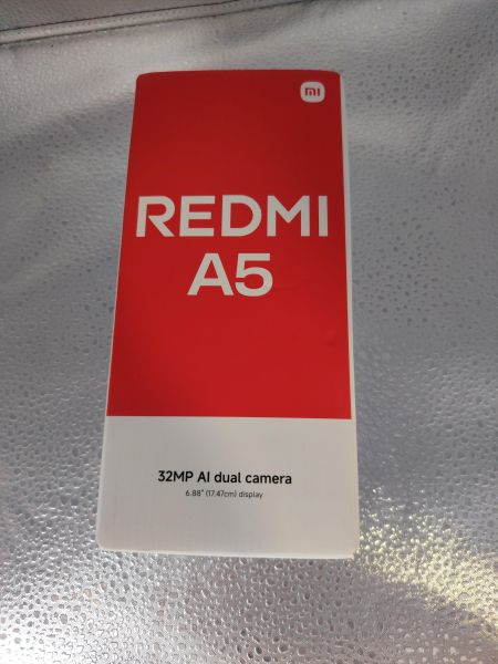 Купить Xiaomi Redmi A5 3/64GB (25028RN03A) Duos в Иркутск за 4500 руб.