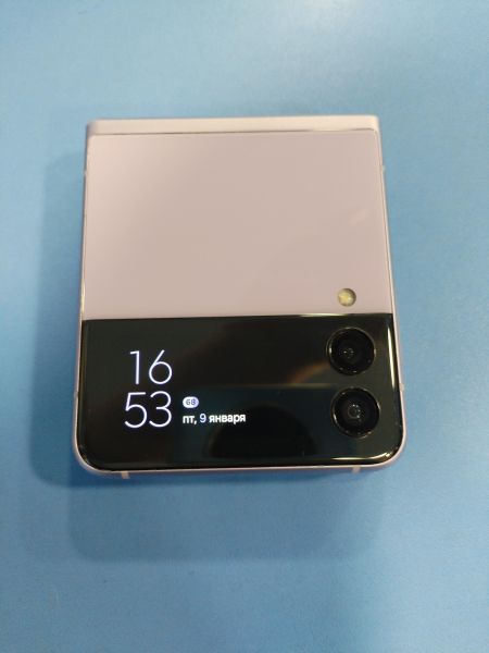 Купить Samsung Galaxy Z Flip 3 5G 8/256GB (F711B) в Иркутск за 18100 руб.