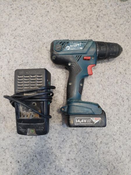 Купить Bosch GSR 140-LI Professional с СЗУ в Иркутск за 3300 руб.