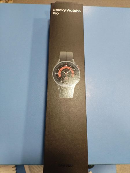 Купить Samsung Galaxy Watch 5 Pro (SM-R920) с СЗУ в Иркутск за 6300 руб.