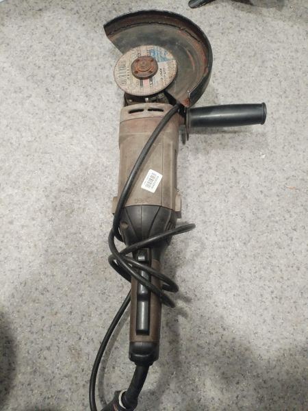 Купить Интерскол УШМ-180/1800М в Иркутск за 2200 руб.