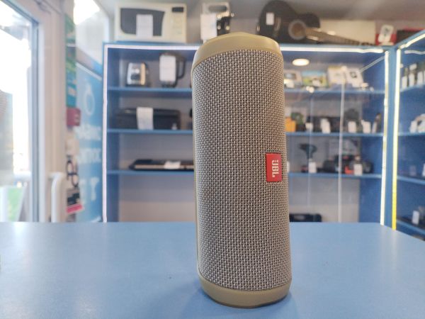 Купить JBL Flip 4 в Иркутск за 2300 руб.