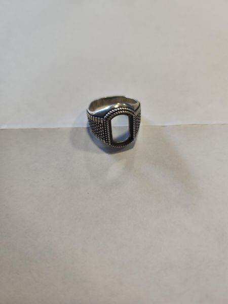 серебряное кольцо Кольцо серебро 925 8,14g, вес изделия 8.14g, размер 21.5 в Иркутск
