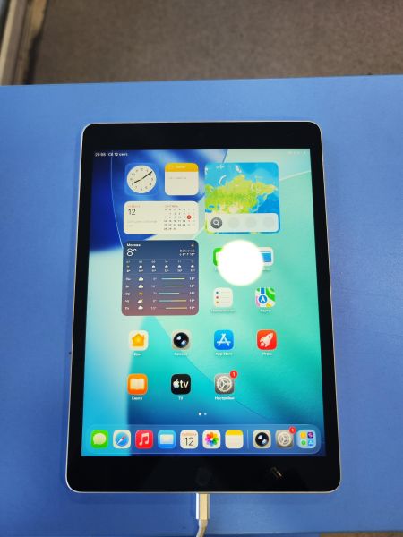планшет Apple iPad 9 2021 64GB (A2602 MK2K3/MK2L3/MK2L3LL) (без SIM) в Иркутск