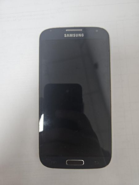 Купить Samsung Galaxy S4 (i9500) в Иркутск за 199 руб.