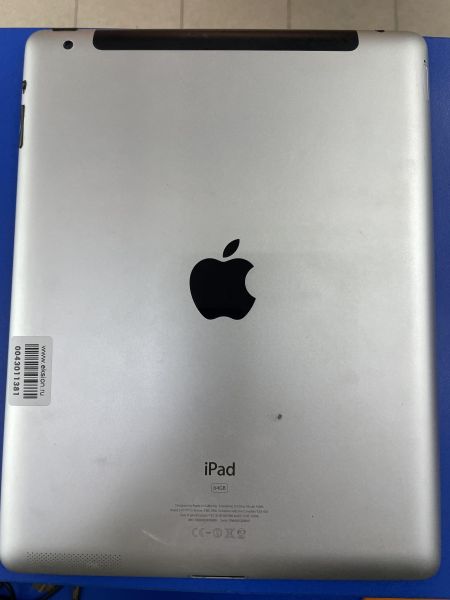 Купить Apple iPad 2 2011 64GB (A1396 MC775-984) (с SIM) в Иркутск за 3299 руб.