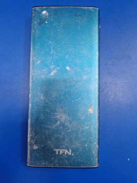 Купить TFN Steel LCD 10000 (TFN-PB-213) (10000 mAh) в Иркутск за 249 руб.