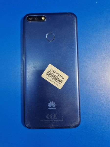 Купить Huawei Y6 Prime 2018 2/16GB (ATU-L31) Duos в Иркутск за 2599 руб.