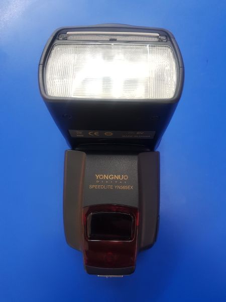 Купить Yongnuo Speedlite YN-565EX в Иркутск за 2899 руб.