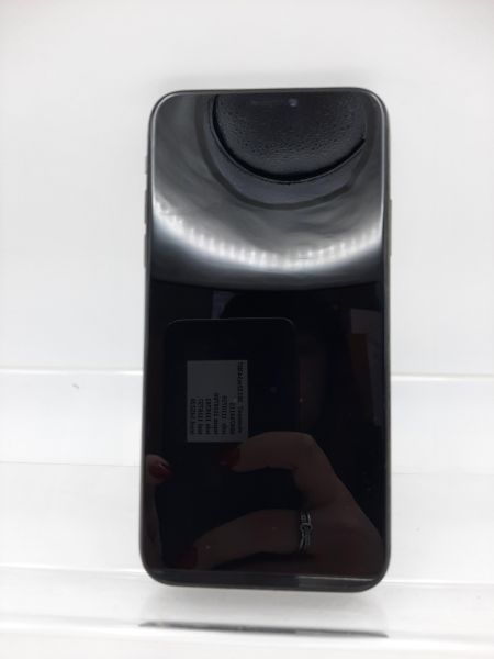 Купить Apple iPhone XS 64GB в Иркутск за 9400 руб.