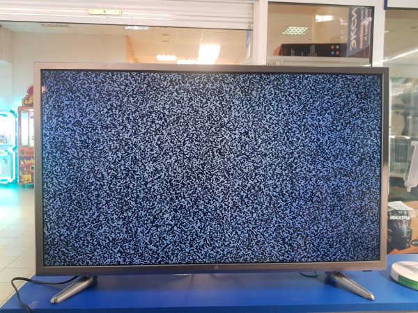 Купить Hi 32HS111X в Иркутск за 3000 руб.