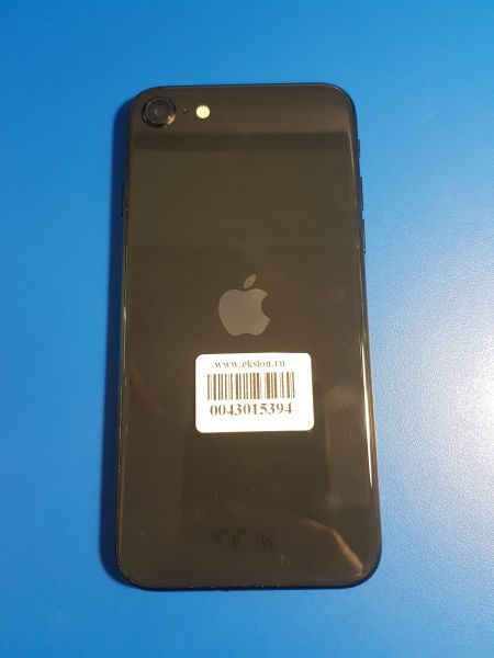 Купить Apple iPhone SE 2nd gen. 2020 64GB в Иркутск за 5100 руб.