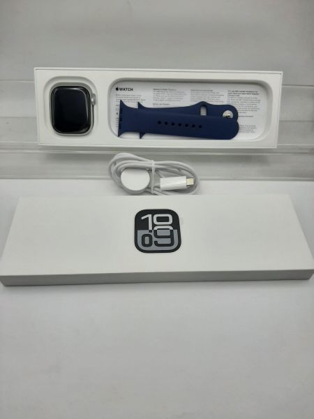 Купить Apple Watch Series 10 46mm (A2999) с СЗУ в Иркутск за 36700 руб.