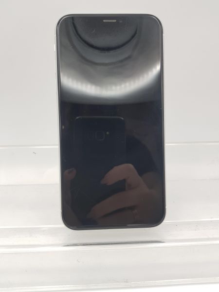 Купить Apple iPhone XR 64GB в Иркутск за 9100 руб.