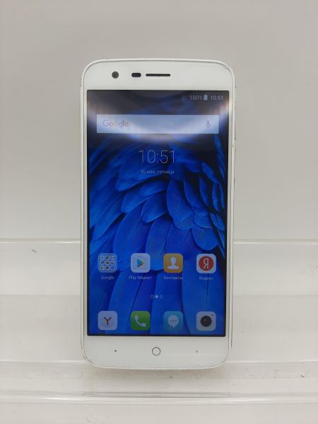 Купить ZTE Blade V8 Lite (V0820) Duos в Иркутск за 1550 руб.