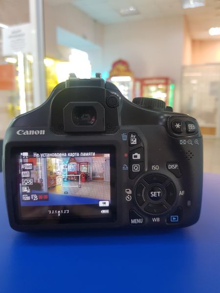 Купить Canon EOS 1100D (DS126291) Kit с СЗУ в Иркутск за 4300 руб.