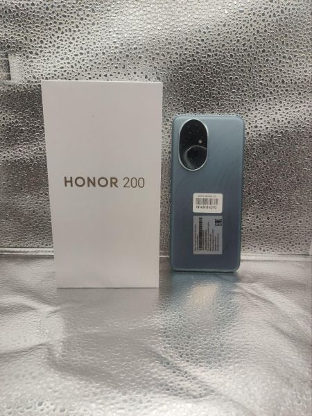 Купить Honor 200 12/512GB (ELI-NX9) Duos в Иркутск за 26000 руб.