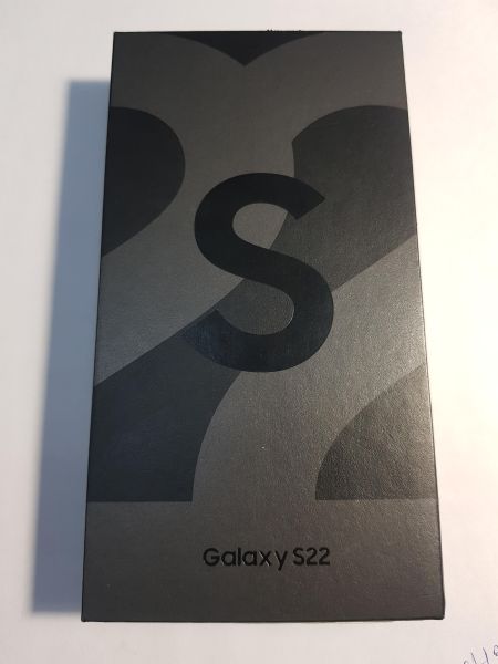 Купить Samsung Galaxy S22 8/128GB (S901B) Duos в Иркутск за 21300 руб.