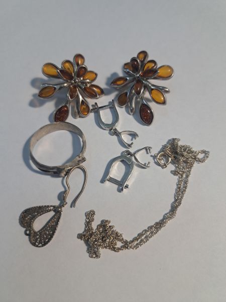 Купить Лом или горсть серебро 925 19,64g, вес изделия 22.77g в Иркутск за 1550 руб.