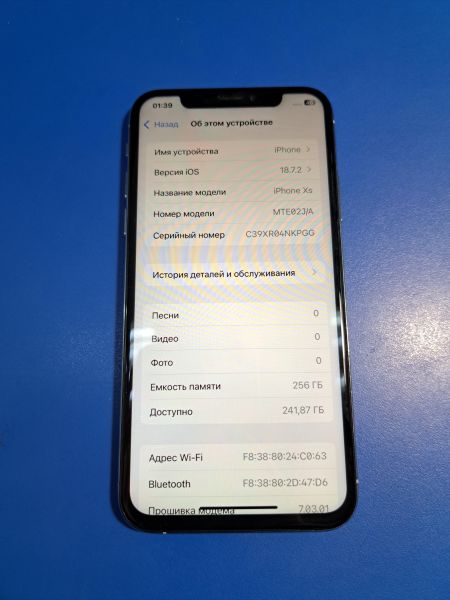 Купить Apple iPhone XS 256GB в Иркутск за 11200 руб.
