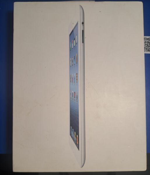 Купить Apple iPad 3 2012 32GB (A1430 MD328-370 MD405) (с SIM) в Иркутск за 2600 руб.