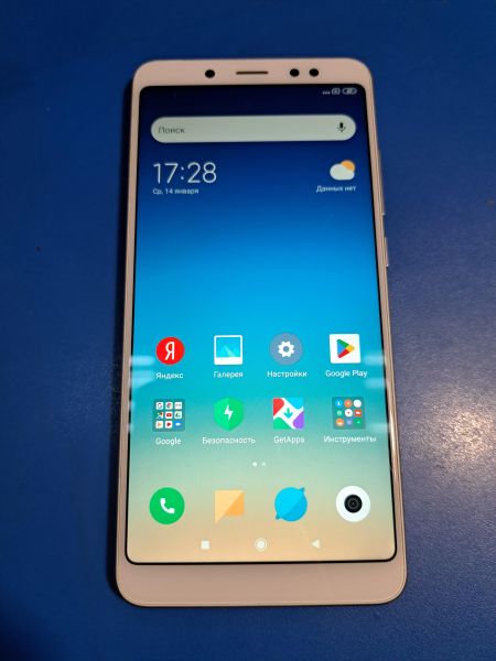 Купить Xiaomi Redmi Note 5 3/32GB (M1803E7SG) Duos в Иркутск за 2800 руб.