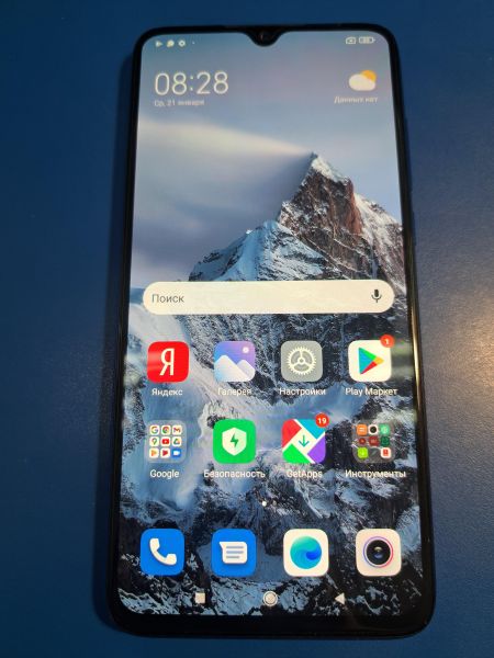 Купить Xiaomi Mi 9 Lite 6/128GB (M1904F3BG) Duos в Иркутск за 3900 руб.