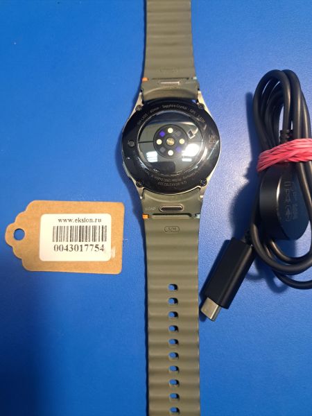 Купить Samsung Galaxy Watch 7 40mm (SM-L300) с СЗУ в Иркутск за 7500 руб.