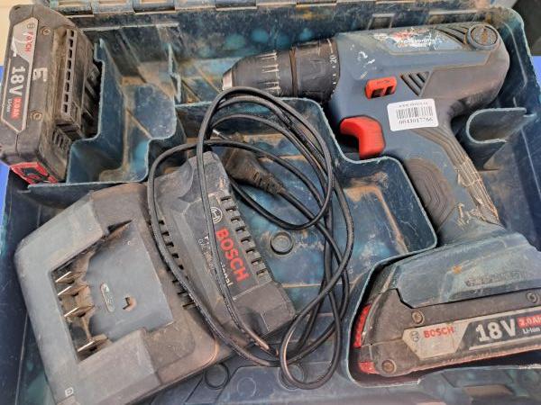 шуруповёрт аккумуляторный Bosch GSR 180-LI (1900 об/мин) с СЗУ в Иркутск