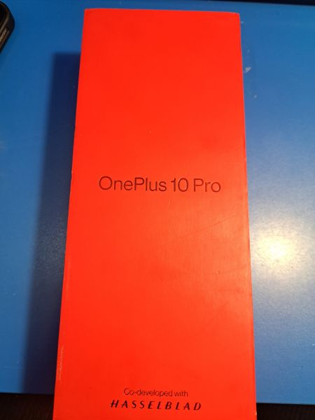 Купить OnePlus 10 Pro 8/128GB (NE2215) Duos в Иркутск за 17400 руб.