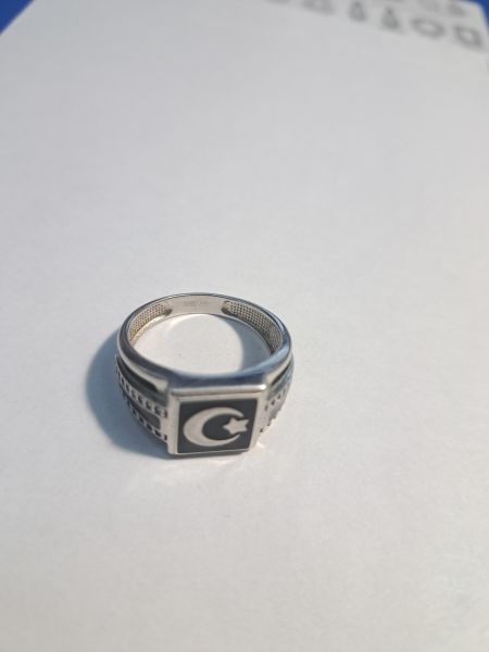 Купить Кольцо серебро 925 5,00g, вес изделия 5.36g, размер 19.5 в Иркутск за 1250 руб.