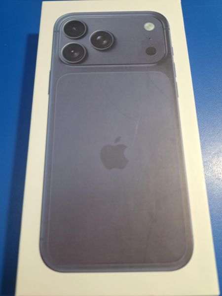 Купить Apple iPhone XR в корпусе 12/13/14/15/16/17 Pro 256GB в Иркутск за 13400 руб.