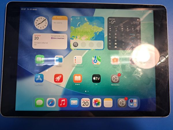 Купить Apple iPad 9 2021 64GB (A2602 MK2K3/MK2L3/MK2L3LL) (без SIM) в Иркутск за 12900 руб.