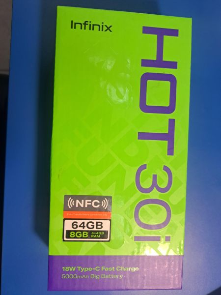 Купить Infinix Hot 30i 4/64GB (X669D) Duos в Иркутск за 3900 руб.