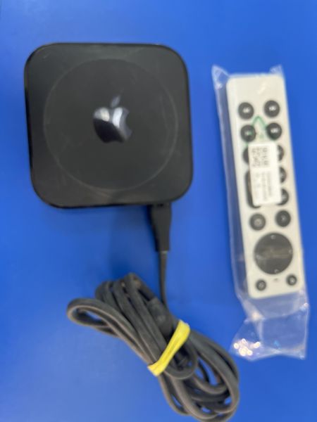 Купить Apple TV 3 (A1469) в Иркутск за 1800 руб.