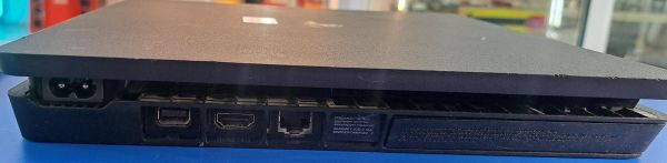 Купить Sony PlayStation 4 Slim 500GB (CUH-2108A) в Иркутск за 14900 руб.