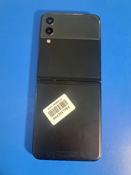 Купить Samsung Galaxy Z Flip 3 5G 8/128GB (F711B) Duos в Иркутск за 14800 руб.