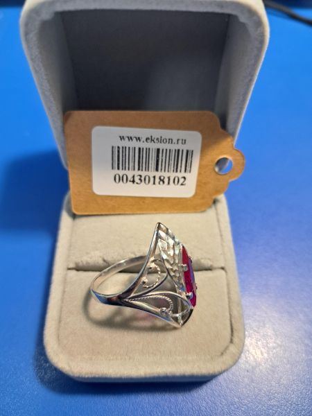 Купить Кольцо серебро 925 3,44g, вес изделия 3.85g, размер 19.5 в Иркутск за 750 руб.