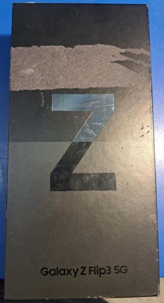 Купить Samsung Galaxy Z Flip 3 5G 8/256GB (F711B) в Иркутск за 11000 руб.