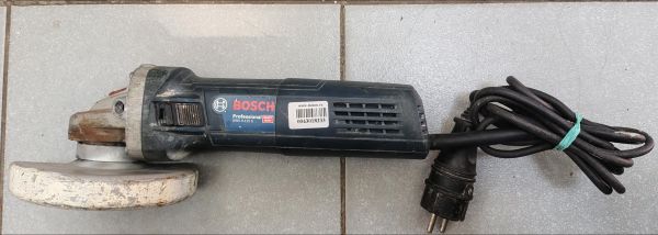 шлифмашина угловая сетевая Bosch GWS 9-125 S в Иркутск