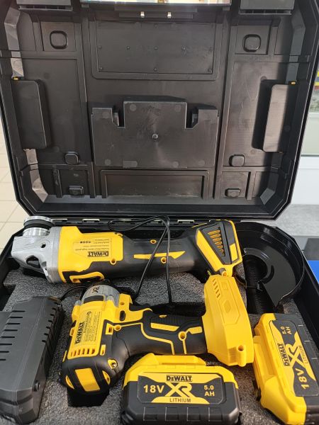 набор инструментов Реплика DeWalt (акк. УШМ и винтовёрт) в Иркутск
