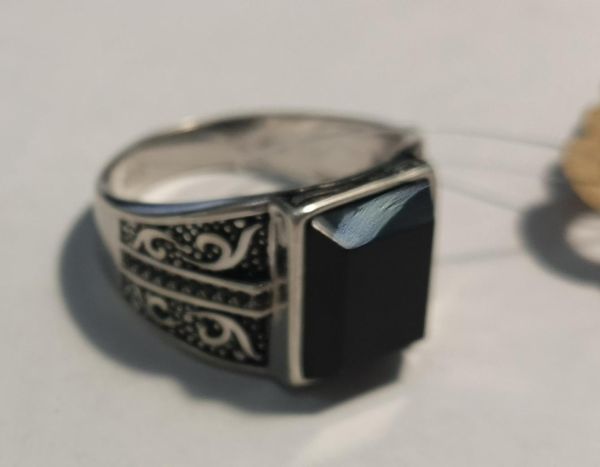 серебряное кольцо Кольцо серебро 925 4,40g, вес изделия 6.4g в Иркутск