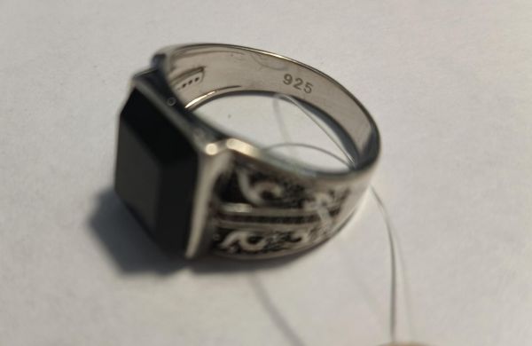серебряное кольцо Кольцо серебро 925 4,40g, вес изделия 6.4g в Иркутск