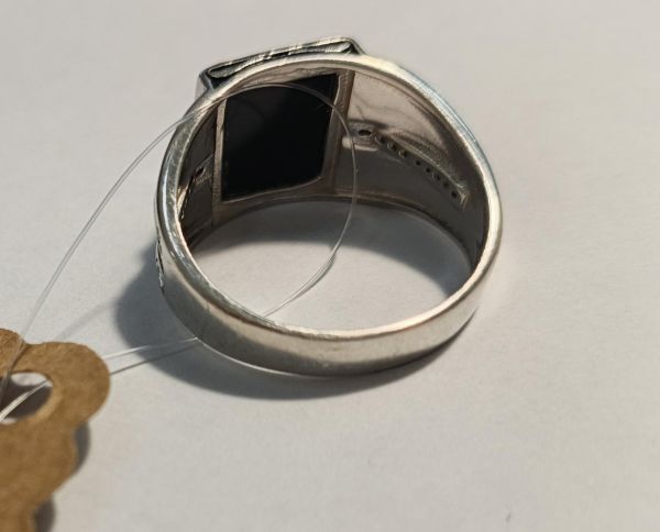 серебряное кольцо Кольцо серебро 925 4,40g, вес изделия 6.4g в Иркутск