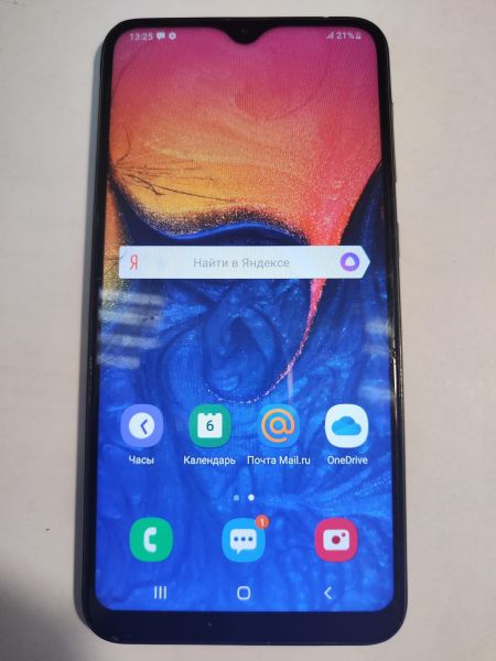 сотовый телефон Samsung Galaxy A10 2019 2/32GB (A105F) Duos в Иркутск