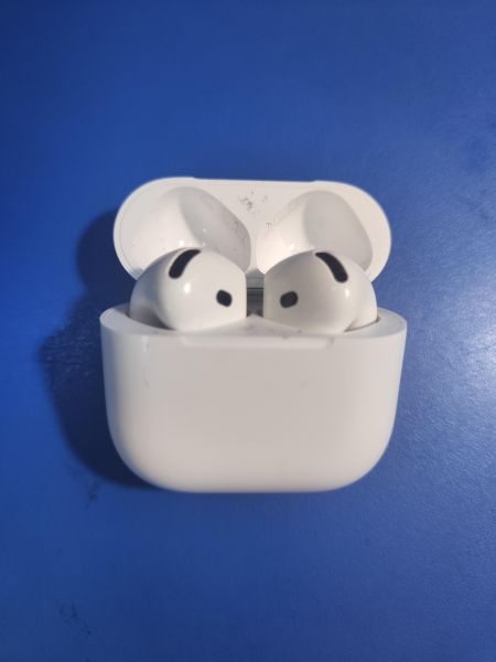 беспроводные наушники Apple AirPods 4 ANC (A3055, A3056, A3057, A3059) в Иркутск