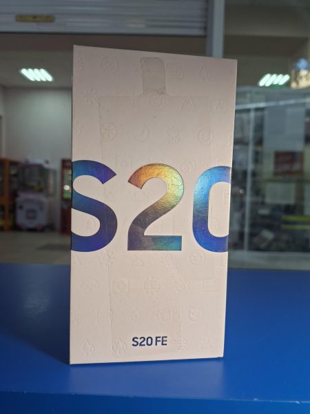 сотовый телефон Samsung Galaxy S20 FE 6/128GB (G780G) Duos в Иркутск