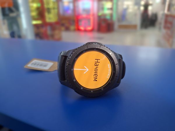 умные часы и браслеты Samsung Gear S3 Frontier (SM-R760) с СЗУ в Иркутск